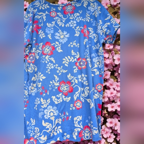 Croft & Barrow Essential Crewneck Tee Color: Blue Retro Floral, Size: LARGE EUC - Picture 7 of 8